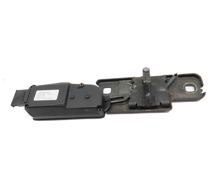Thumbnail 2: 2013 AUDI Q5 (B8 8R) REAR TRUNK LOCK LATCH ACTUATOR STRIKER PLATE SERVO MOTOR