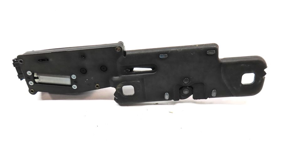 Thumbnail 5: 2013 AUDI Q5 (B8 8R) REAR TRUNK LOCK LATCH ACTUATOR STRIKER PLATE SERVO MOTOR