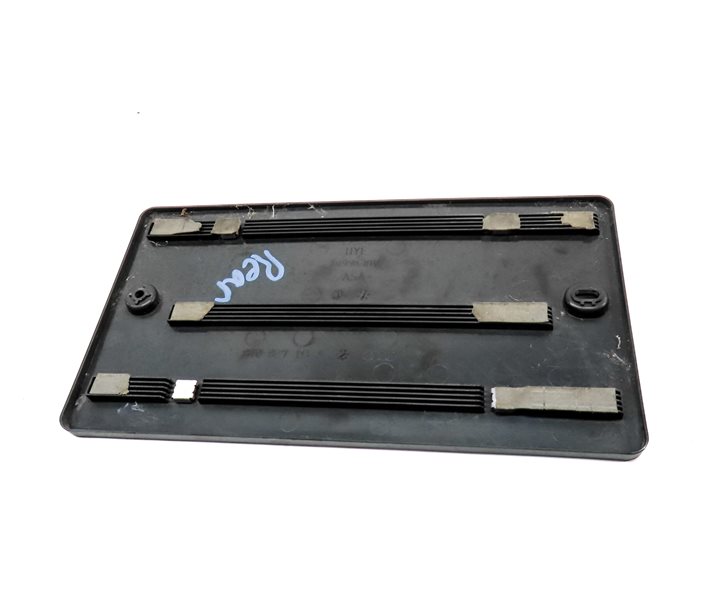 Thumbnail 5: 2013 AUDI Q5 (B8 8R) REAR LICENSE PLATE BASE MOUNT RETAINING BRACKET