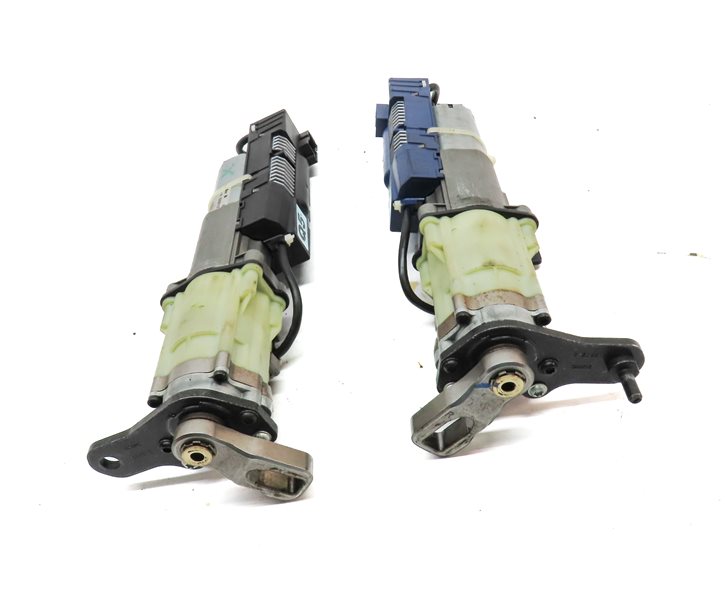 Thumbnail 2: 09-14 AUDI Q5 SQ5 (B8 8R) LEFT & RIGHT REAR TRUNK LIFT LIFTGATE ASSIST MOTOR SET