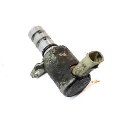 Thumbnail 3: 2013 AUDI Q5 (B8 8R) VVT VARIABLE VALVE TIMING SOLENOID OIL PRESSURE SENSOR