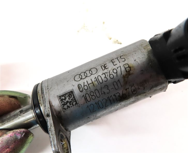 Thumbnail 5: 2013 AUDI Q5 (B8 8R) 2.0L CPMA ENGINE CAMSHAFT ADJUSTER TIMING SOLENOID SET-8