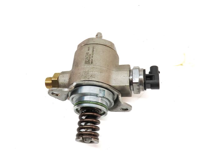 Thumbnail 6: 13-17 AUDI A4 A5 A6 Q5 TT (B8 C7 8K 8T 8R MK3) 2.0L ENGINE MECHANICAL FUEL PUMP