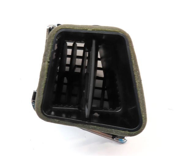 Thumbnail 4: 2013 AUDI Q5 (B8 8R) FRONT LEFT DRIVER OUTER DASH HEATER A/C AIR VENT