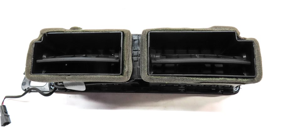 Thumbnail 5: 2013 AUDI Q5 (B8 8R) FRONT CENTER DASH HEATER A/C DUAL AIR VENT