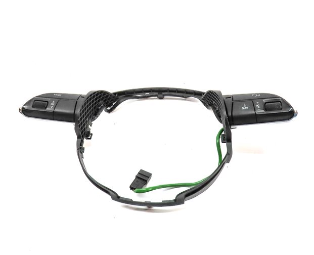 Thumbnail 2: 2013 AUDI Q5 (B8 8R) LEFT & RIGHT STEERING WHEEL SWITCH BUTTON SET w/ TRIM