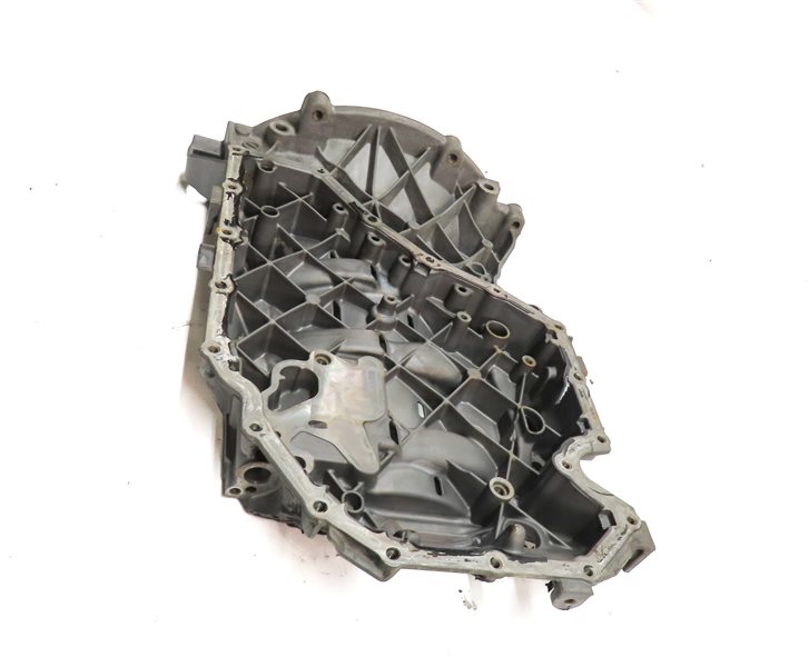 Thumbnail 4: 13-17 AUDI A4 A5 A6 Q5 (B8 C7 8K 8T 8R) 2.0L TURBO ENGINE UPPER OIL FLUID PAN
