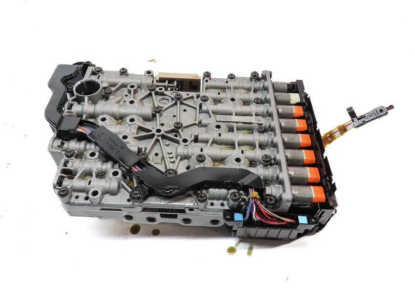 Thumbnail 2: 2013-2017 AUDI Q5 (B8 8R) AWD - 2.0L 8spd A/T TRANSMISSION VALVE BODY (NTB)