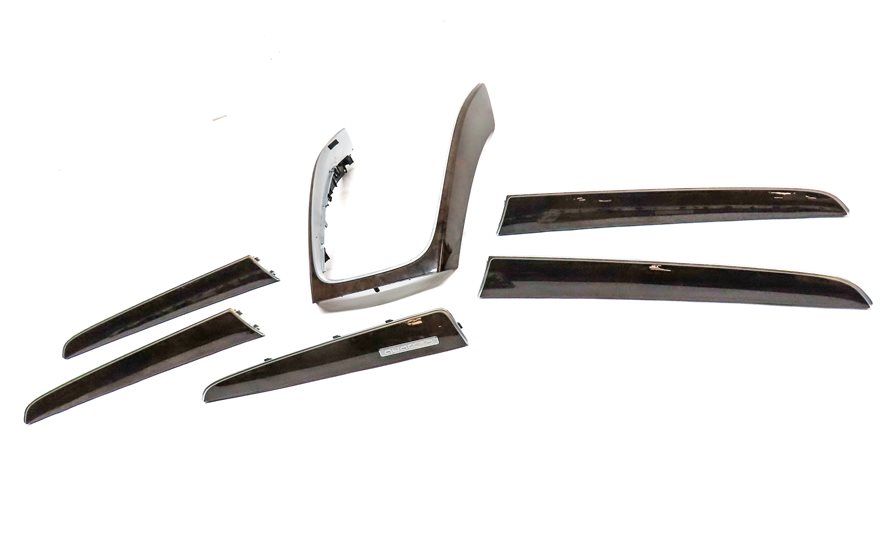 Thumbnail 2: 2013 AUDI Q5 (B8 8R) DASH DOOR CONSOLE INTERIOR WOOD GRAIN TRIM SET (Walnut)