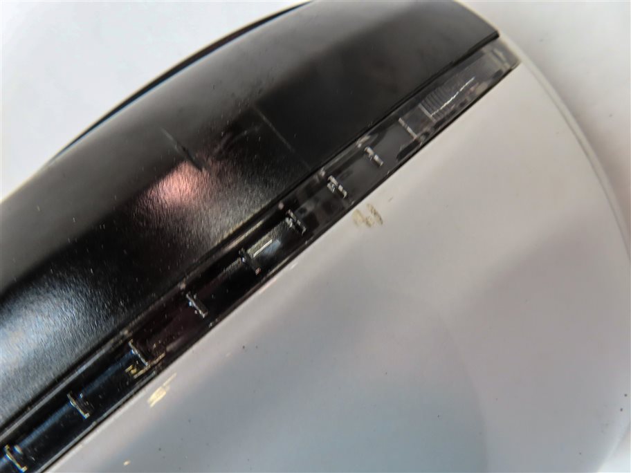 Thumbnail 10: 09-14 AUDI Q5 (8R) RIGHT P-FOLD HEAT AUTODIM MEMORY DOOR MIRROR w/ LIGHT (White)