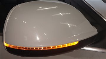 Thumbnail 2: 09-14 AUDI Q5 (8R) RIGHT P-FOLD HEAT AUTODIM MEMORY DOOR MIRROR w/ LIGHT (White)