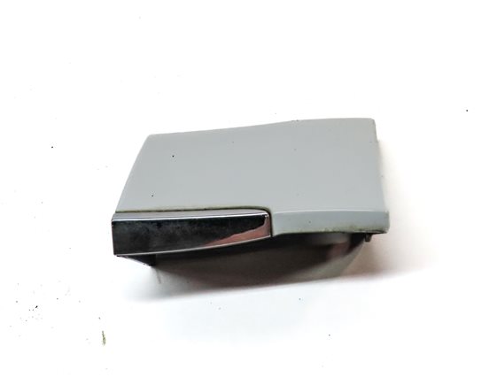 Thumbnail 2: 2013 AUDI Q5 (B8 8R) FRONT LEFT DRIVER FENDER LOWER TRIM CAP
