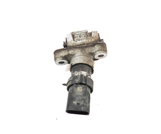Thumbnail 2: 2016 PORSCHE CAYENNE (958) REAR LEFT DRIVER PARKING BRAKE ACTUATOR MOTOR