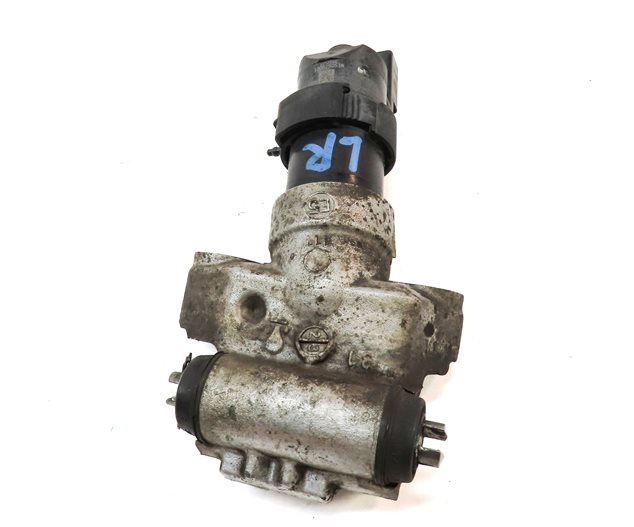 Thumbnail 6: 2016 PORSCHE CAYENNE (958) REAR LEFT DRIVER PARKING BRAKE ACTUATOR MOTOR