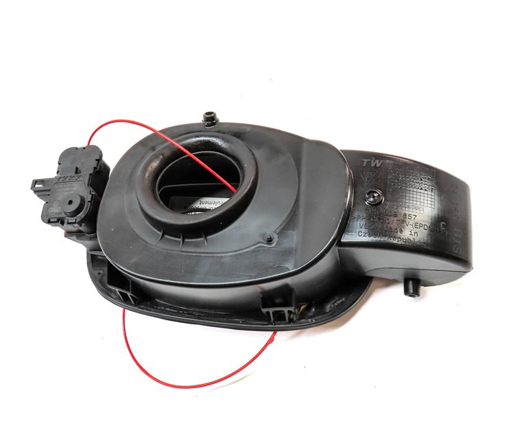 Thumbnail 5: 2011-2018 PORSCHE CAYENNE (958) FUEL TANK DOOR w/ HOUSING (Black)