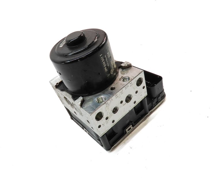 Thumbnail 3: 2015-2018 PORSCHE CAYENNE (958) ABS ANTI LOCK BRAKE PUMP w/ MODULE
