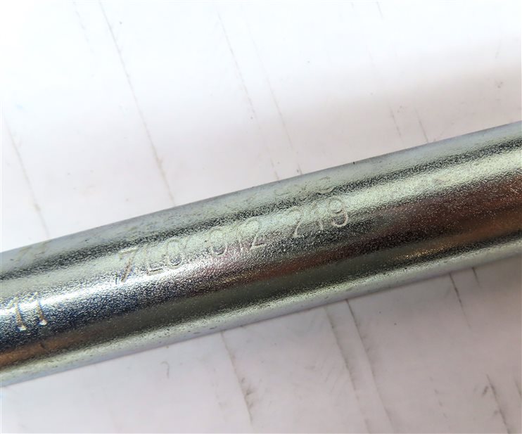 Thumbnail 10: PORSCHE 11-18 CAYENNE 958 15-23 MACAN 95B SPARE TIRE JACK & LUG WRENCH TOOL KIT