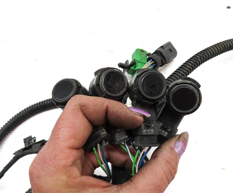 Thumbnail 7: 2016 PORSCHE CAYENNE (958) REAR PDC PARK DISTANCE SENSOR SET w/ HARNESS (Black)