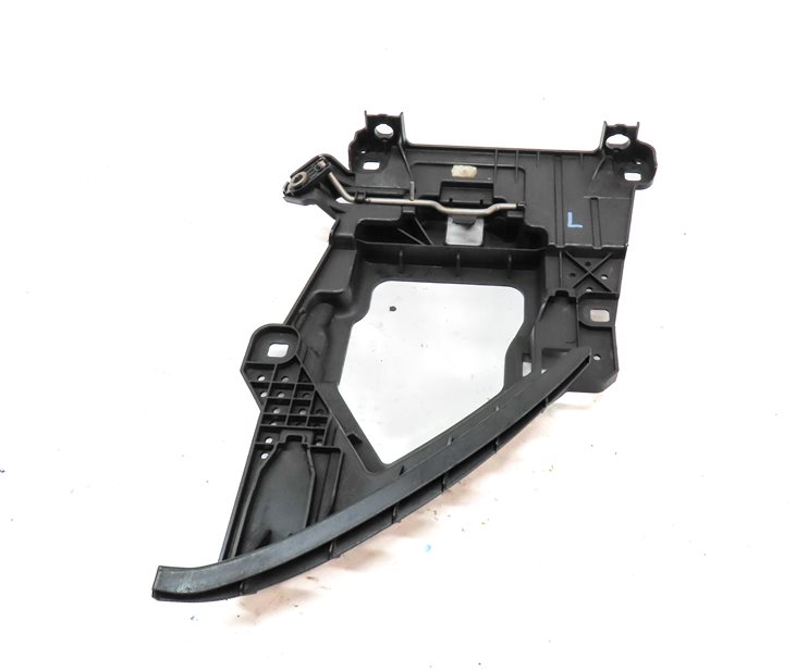 Thumbnail 4: 2016 PORSCHE CAYENNE (958) FRONT LEFT DRIVER HEADLIGHT MOUNT BRACKET
