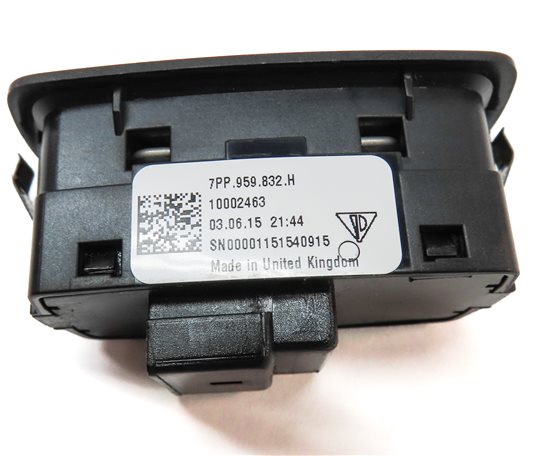 Thumbnail 6: 2016 PORSCHE CAYENNE (958) REAR TRUNK HATCH TAILGATE DECKLID AUTO CLOSE SWITCH