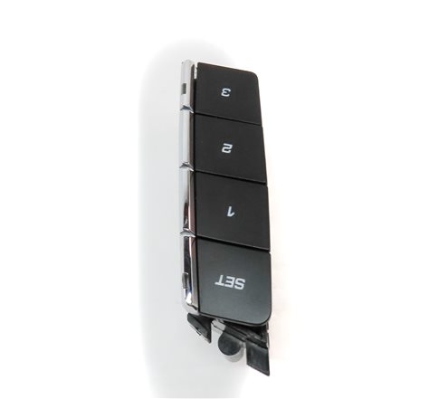 Thumbnail 4: 2016 PORSCHE CAYENNE (958) FRONT RIGHT PASSENGER MEMORY SEAT ADJUST SWTCH