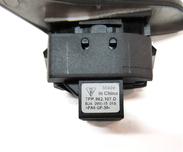 Thumbnail 6: 2016 PORSCHE CAYENNE (958) FRONT LEFT DRIVER DOOR LOCK SWITCH BUTTON
