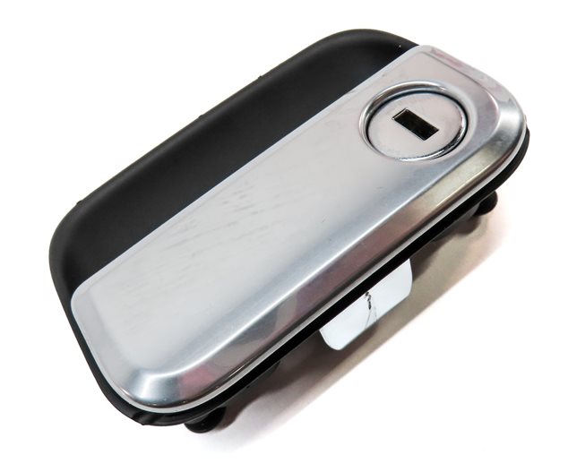 Thumbnail 3: 2016 PORSCHE CAYENNE (958) GLOVE BOX HANDLE STORAGE COMPARTMENT HANDLE