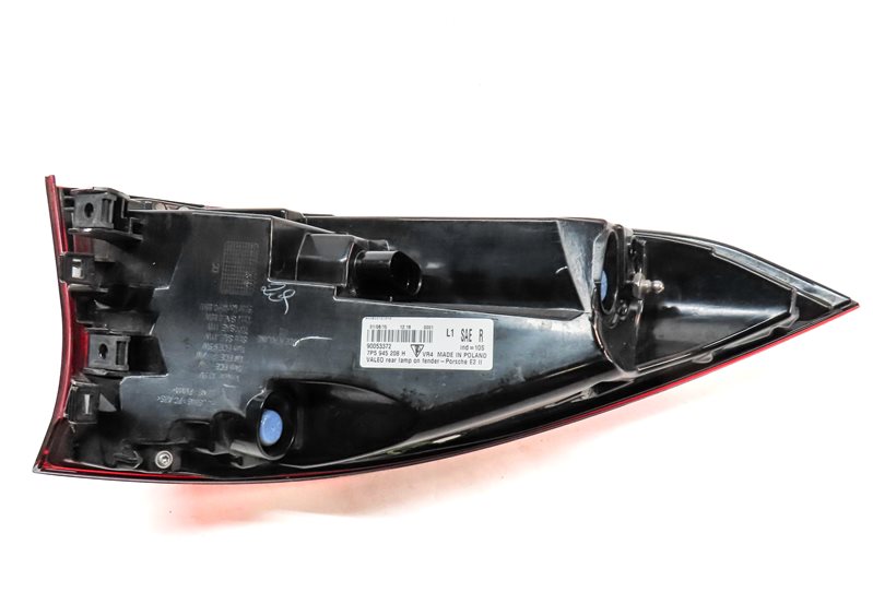 Thumbnail 4: 15-18 PORSCHE CAYENNE (958) REAR RIGHT PASSENGER TAILLIGHT BRAKE LIGHT LAMP