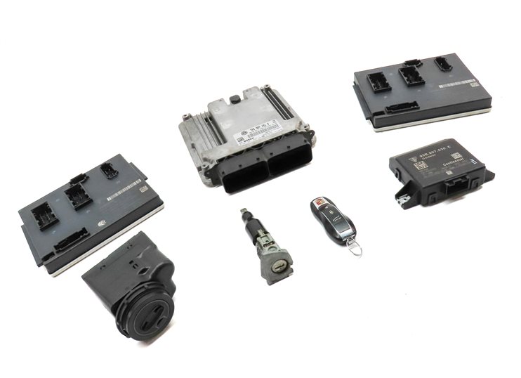 Thumbnail 3: 15-16 PORSCHE CAYENNE 958 3.0L DIESEL ENGINE BCM ECM IMMOBILIZER MODULE KEY SET