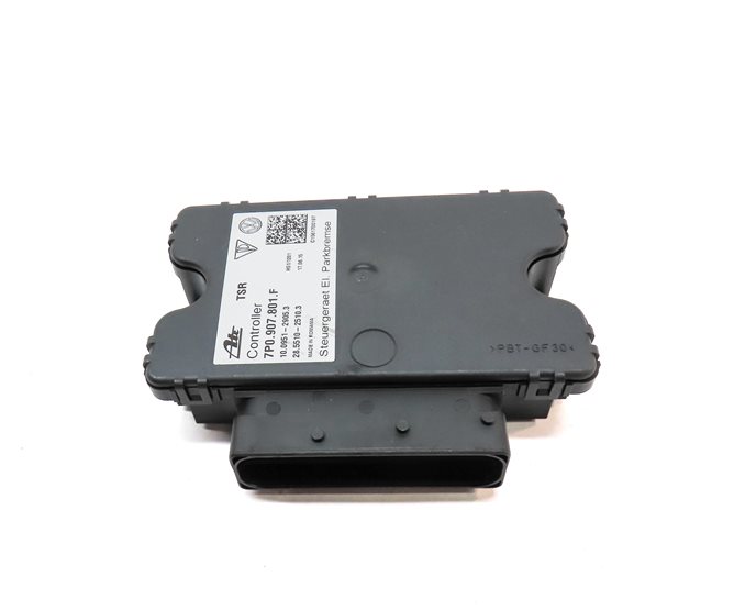 Thumbnail 2: 2016 PORSCHE CAYENNE (958) ELECTRONIC PARKING BRAKE CONTROL MODULE