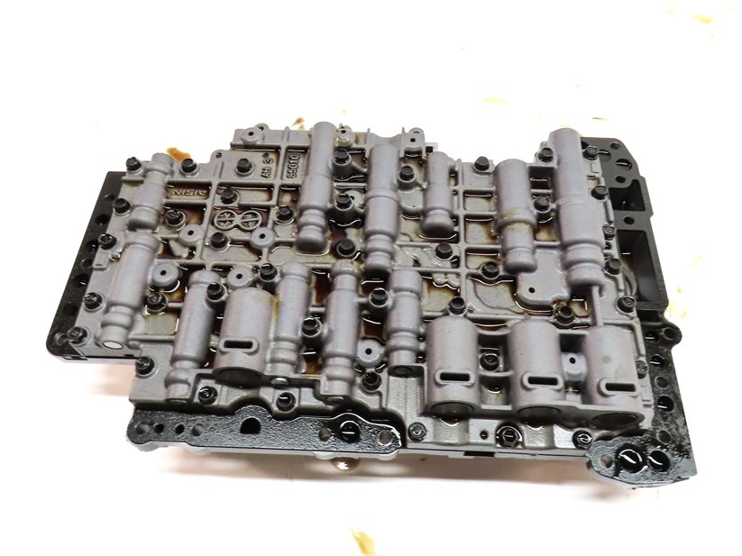 Thumbnail 7: 2011-2018 PORSCHE CAYENNE (958) S / GTS / BASE AUTO TRANSMISSION VALVE BODY