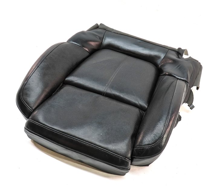 15-18 CAYENNE (958) RIGHT PASSENGER LOWER BOTTOM SPORT SEAT CUSHION (Black)