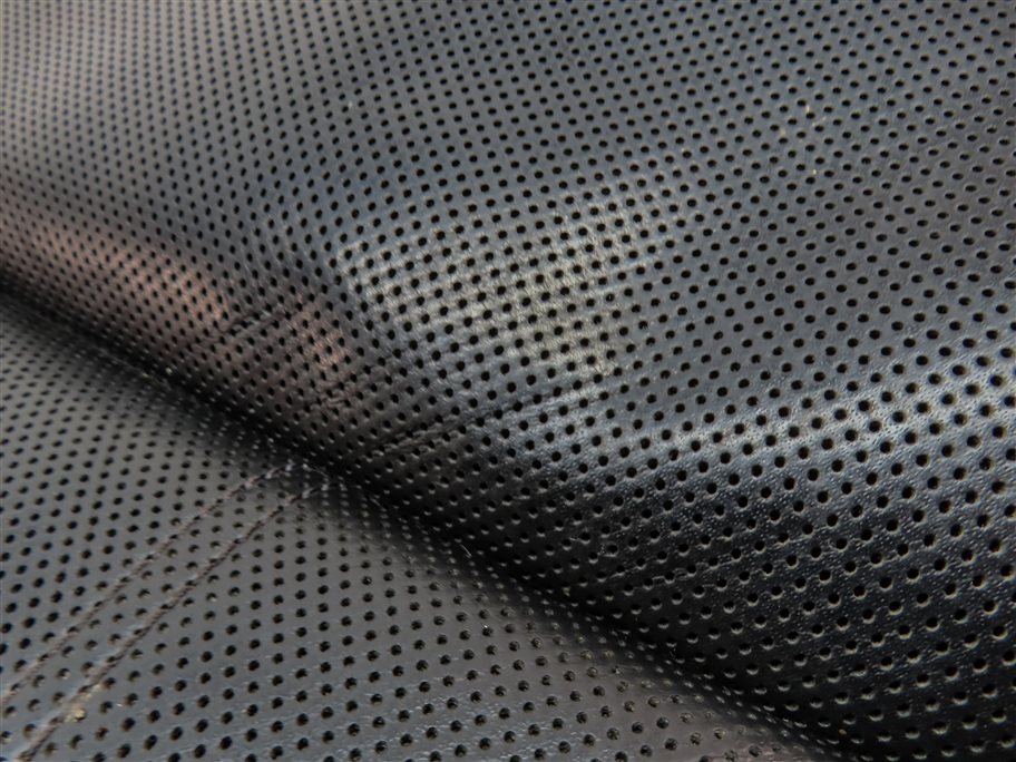 Thumbnail 10: 15-18 CAYENNE (958) RIGHT PASSENGER LOWER BOTTOM SPORT SEAT CUSHION (Black)