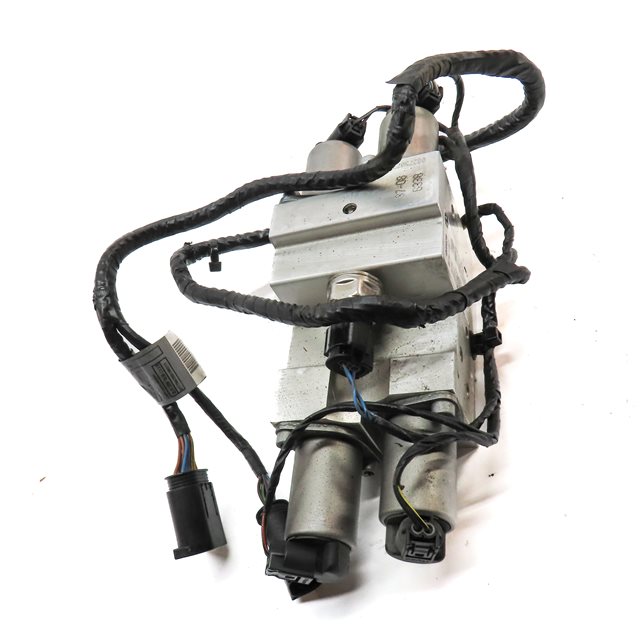 Thumbnail 2: 2009 BMW X6 (E71) 4.4L (N63) DYNAMIC DRIVE SUSPENSION CONTROL VALVE BLOCK