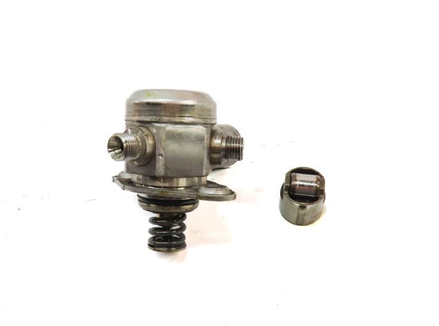 Thumbnail 2: 08-14 BMW 550i 650i 750i X5 X6 (F01 F10 E70 E71) 4.4L N63 MECHANICAL FUEL PUMP