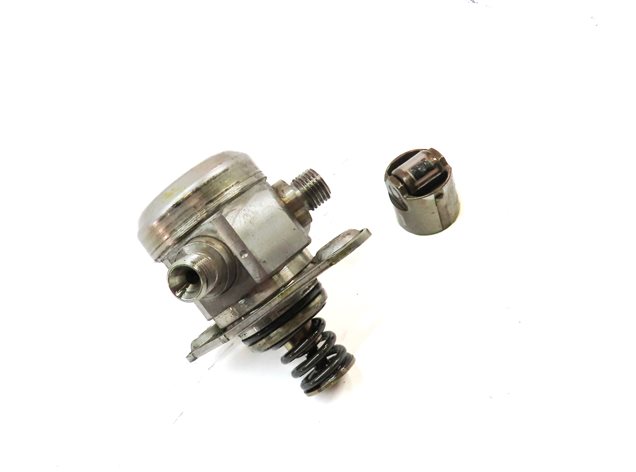 Thumbnail 3: 08-14 BMW 550i 650i 750i X5 X6 (F01 F10 E70 E71) 4.4L N63 MECHANICAL FUEL PUMP