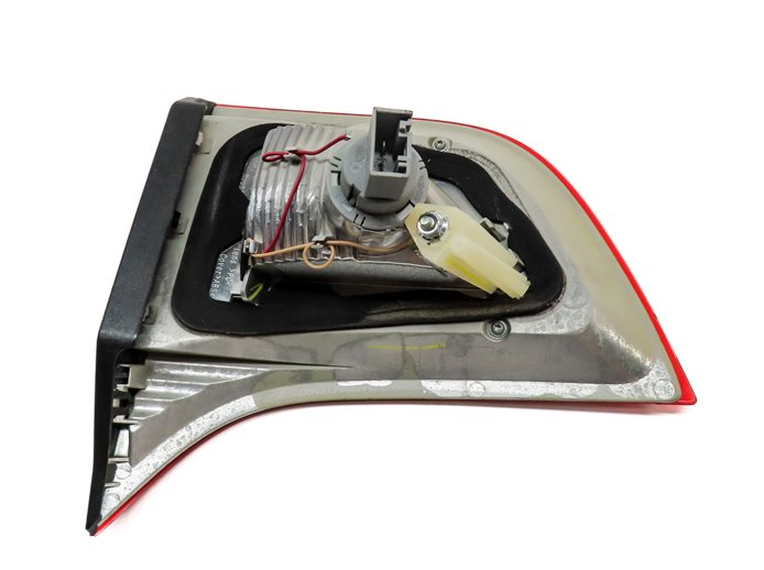 Thumbnail 4: 2008-2012 BMW X6 X6M ///M (E71 E72) LEFT DRIVER REAR INNER TAILLIGHT LIGHT LAMP