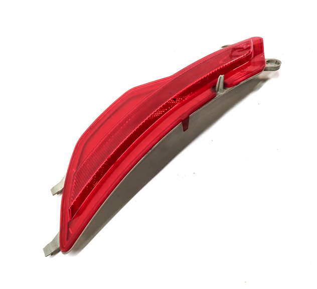 Thumbnail 3: 2009 BMW X6 (E71) REAR RIGHT PASSENGER LOWER BUMPER SAFETY REFLECTOR