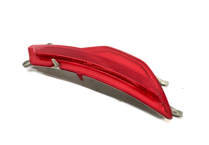 2009 BMW X6 (E71) REAR LEFT DRIVER LOWER BUMPER SAFETY REFLECTOR