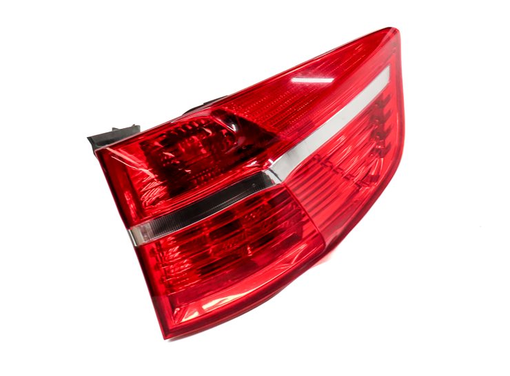 Thumbnail 4: 08-12 BMW X6 X6M (E71 E72) RIGHT PASSENGER REAR OUTER TAILLIGHT BRAKE LIGHT LAMP