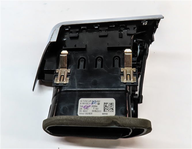 Thumbnail 6: 2013 MERCEDES ML350 (W166) FRONT LEFT DRIVER DASH HEAT AIR AC HVAC VENT (Black)