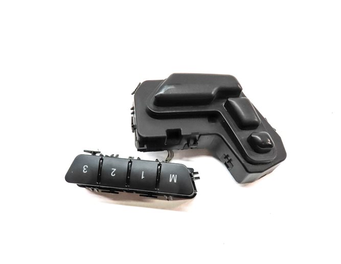 Thumbnail 4: 12-18 CLA G GL ML C117 W166 W242 W463 X166 FRONT LEFT DRIVER MEMORY SEAT SWITCH