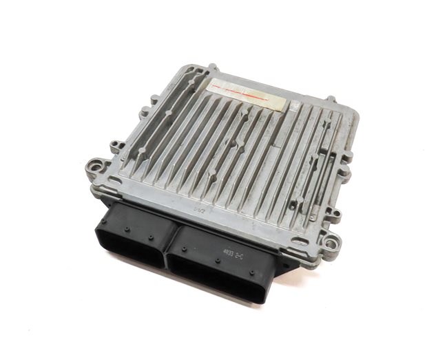 12-14 E GL ML S R (W212 W166 X166 W221 W251) 3.0L DIESEL ENGINE CONTROL MODULE