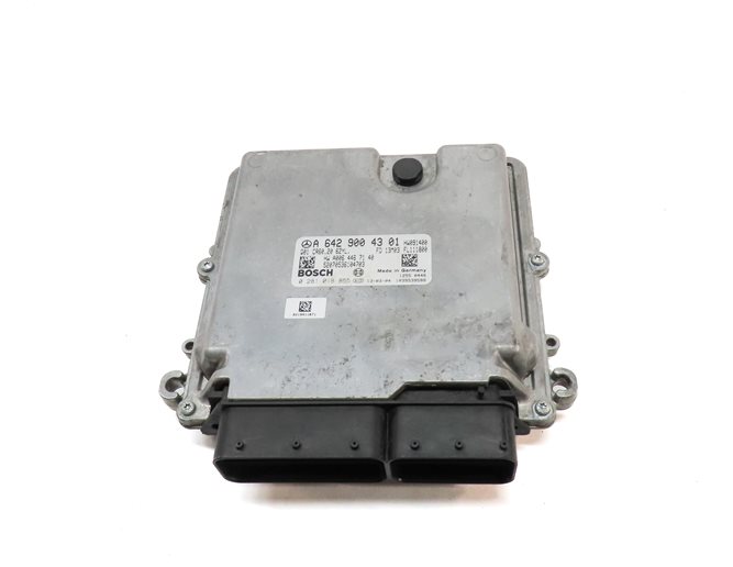 Thumbnail 4: 12-14 E GL ML S R (W212 W166 X166 W221 W251) 3.0L DIESEL ENGINE CONTROL MODULE