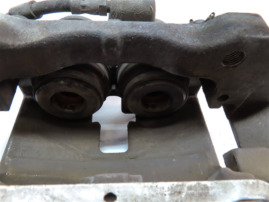 Thumbnail 7: 2012-2019 MERCEDES GL350 GL450 GLS350 ML350 (W166 X166) FRONT BRAKE CALIPER SET