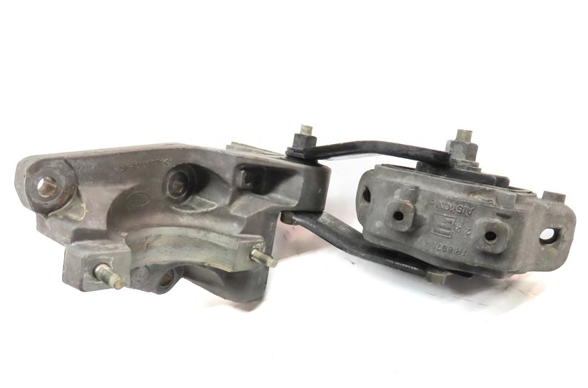 Thumbnail 5: 2015 RANGE ROVER EVOQUE (L538) 2.0L RIGHT ENGINE MOTOR MOUNT SUPPORT BRACKET
