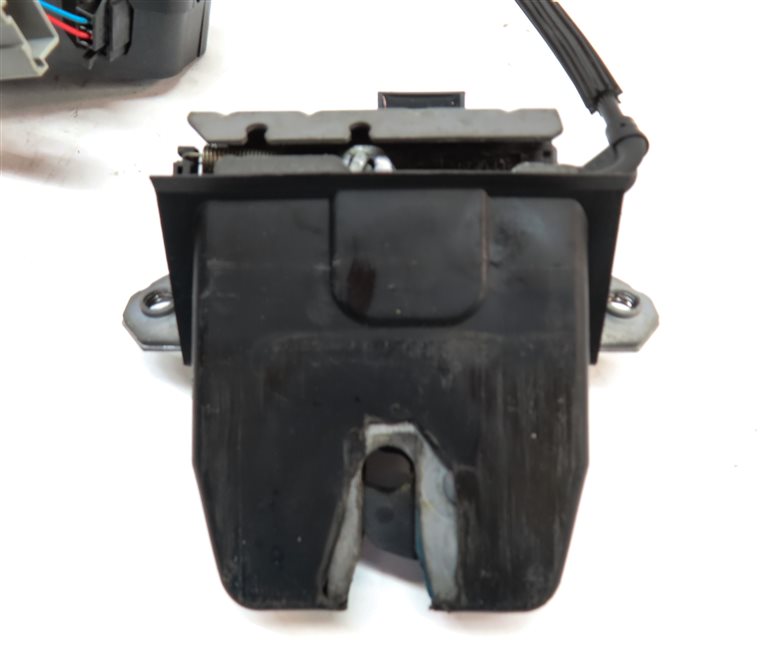 Thumbnail 9: 2015 RANGE ROVER EVOQUE (L538) REAR TRUNK TAILGATE HATCH LID LOCK LATCH ACTUATOR