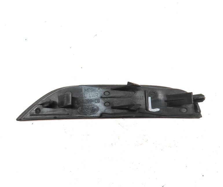 Thumbnail 7: 15 RANGE ROVER EVOQUE (L538) FRONT LEFT LOWER BUMPER FOG LIGHT TRIM GRILLE SET/2