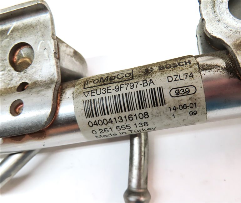 Thumbnail 6: 2015 RANGE ROVER EVOQUE (L538) 2.0L ENGINE MOTOR FUEL RAIL w/ PRESSURE SENSOR