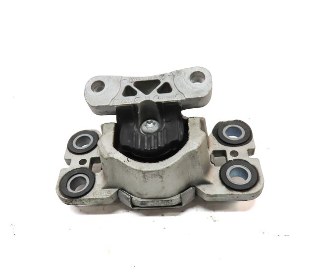 Thumbnail 2: 2015 RANGE ROVER EVOQUE (L538) 2.0L REAR AUTOMATIC TRANSMISSION MOUNT